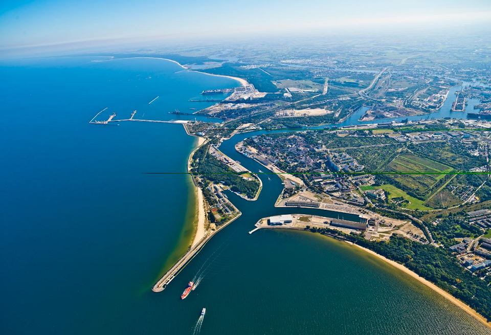 Порт Гданьск, благодаря большим расходам, хочет быть в авангарде портов Балтийского моря. © wyborcza.pl