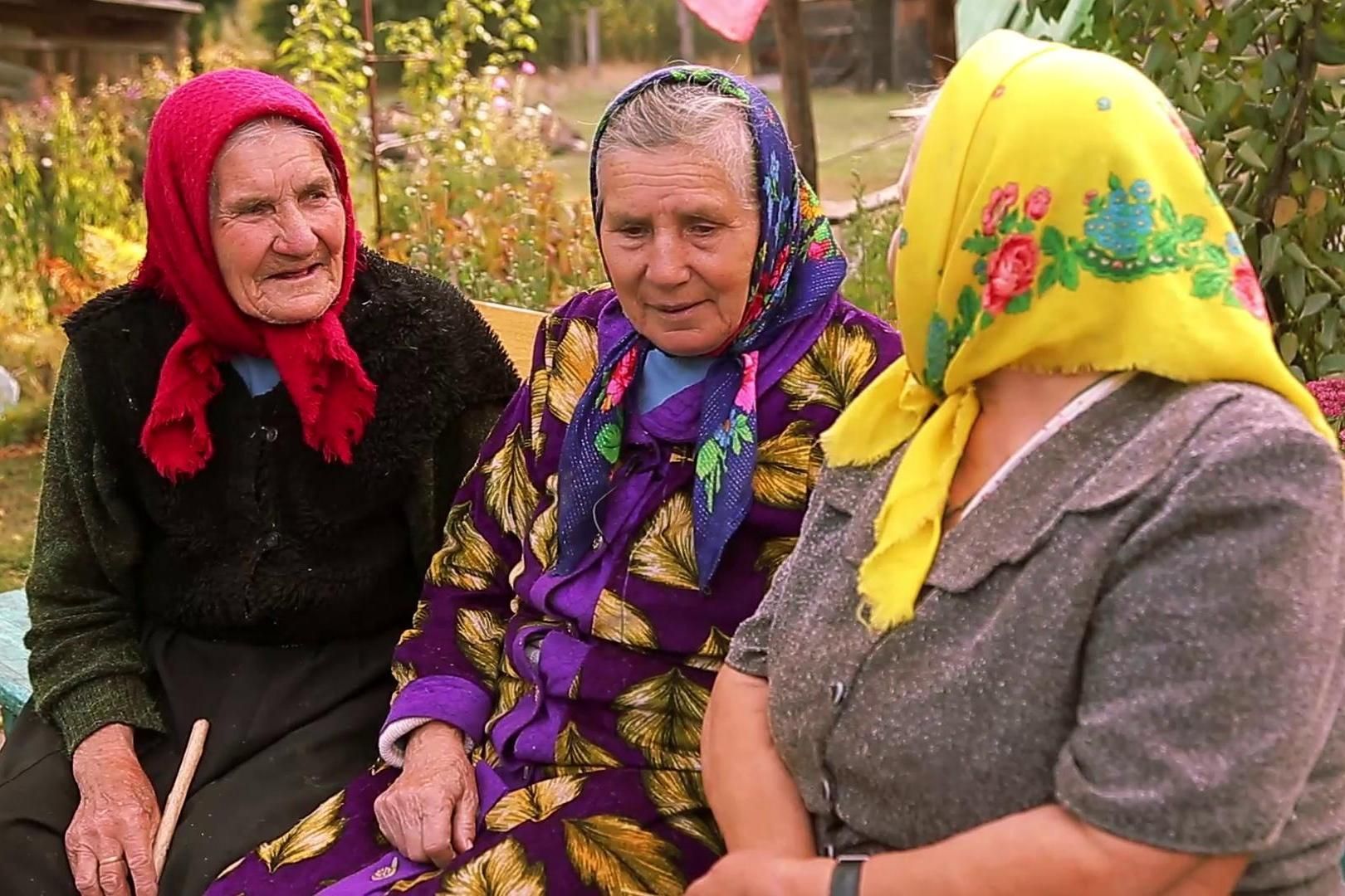 Полесские бабушки спели нам несколько фольклорных песен из своего прошлого © Bahna